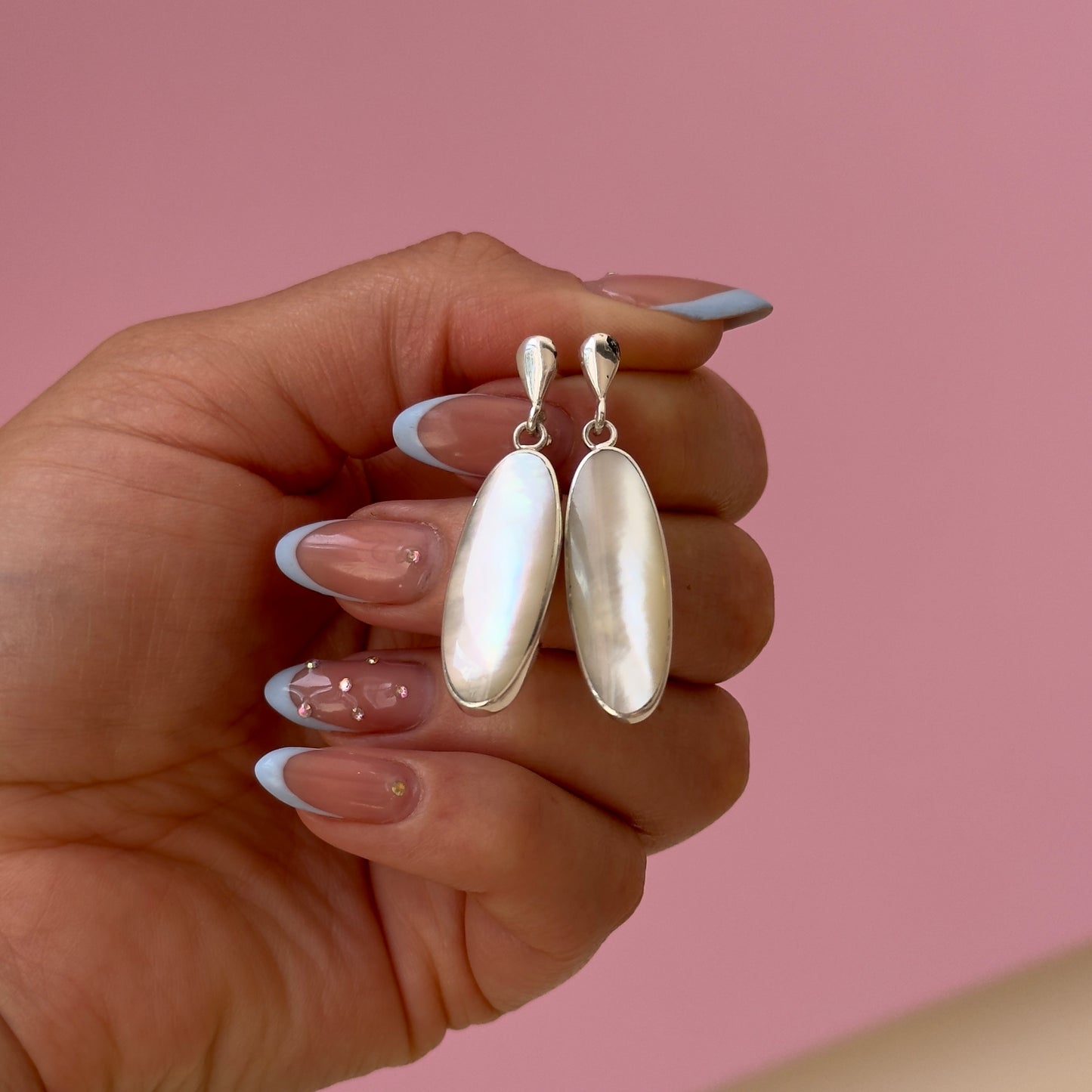 PENDIENTES NÁCAR DISELIA