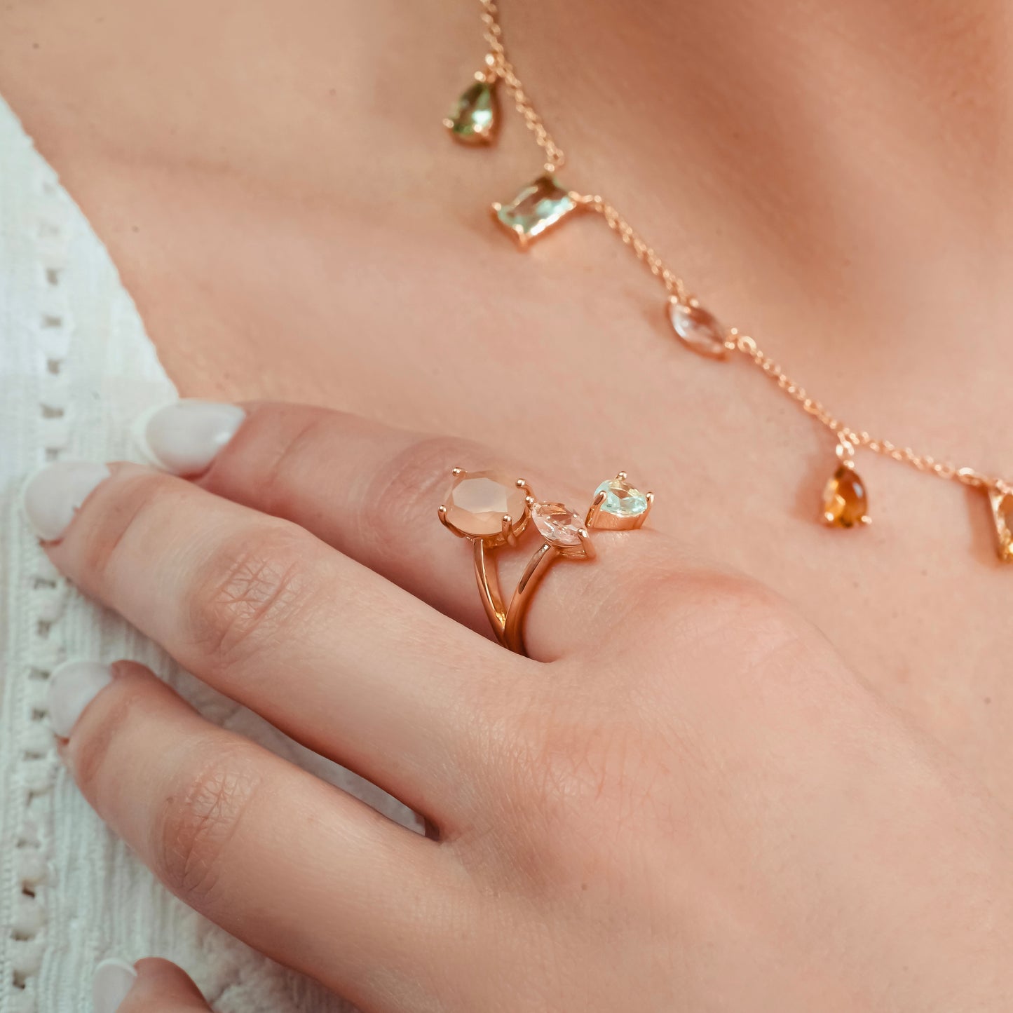 ANILLO SCARLETT