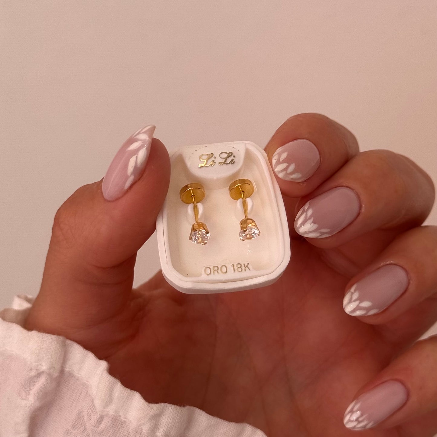 ABRIDOR DE ORO 18k CIRCONIA 3 MM