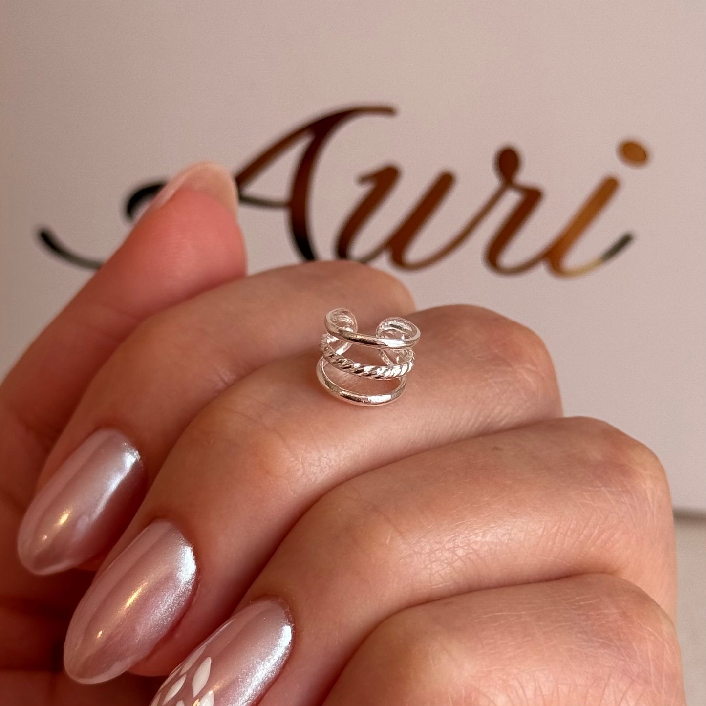 EAR CUFF MILE