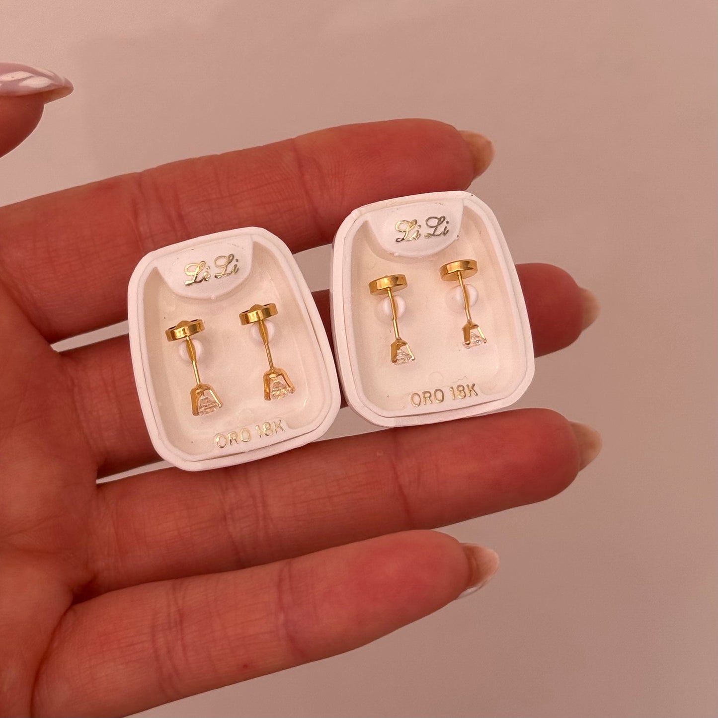 ABRIDOR DE ORO 18k CIRCONIA 3 MM