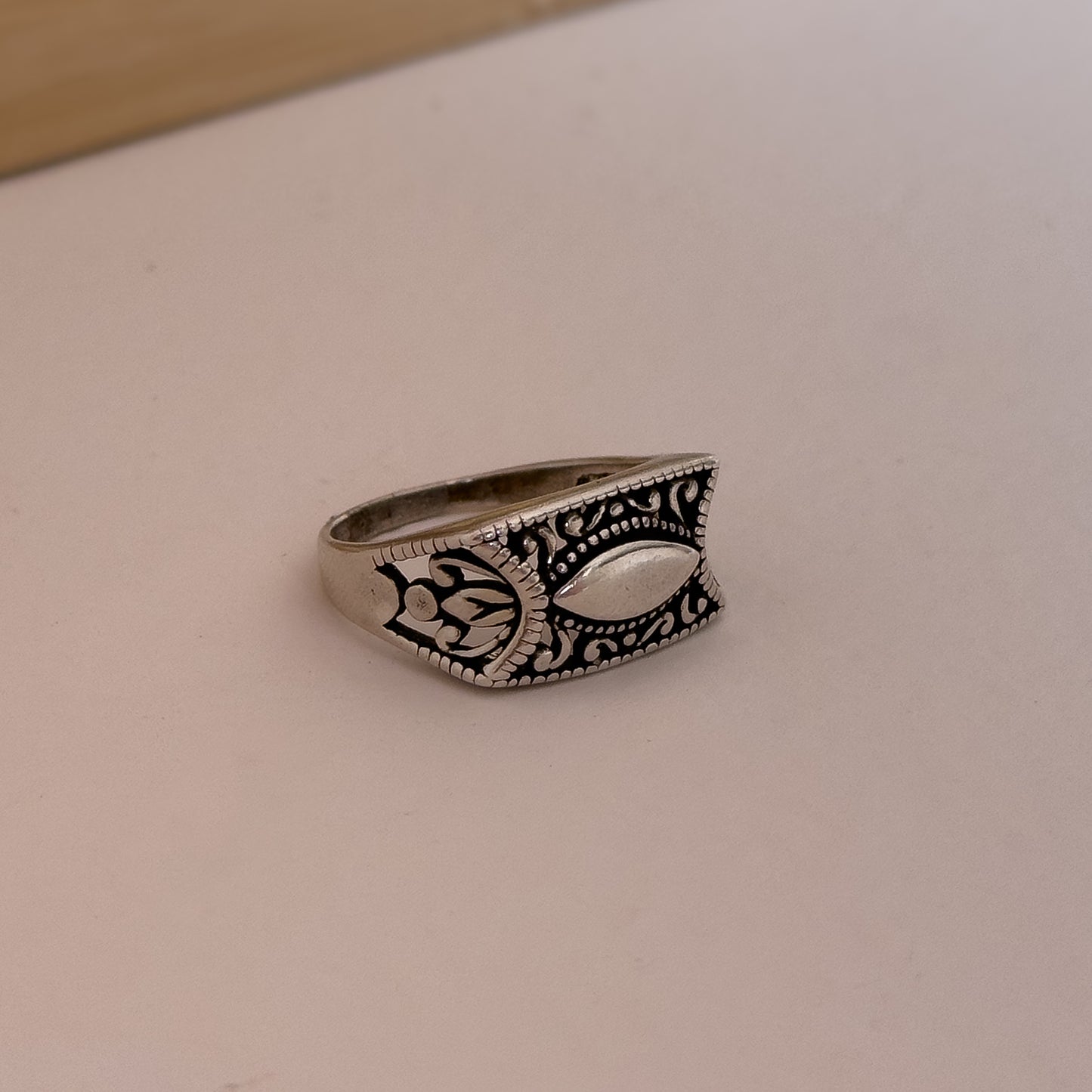 ANILLO VESIA
