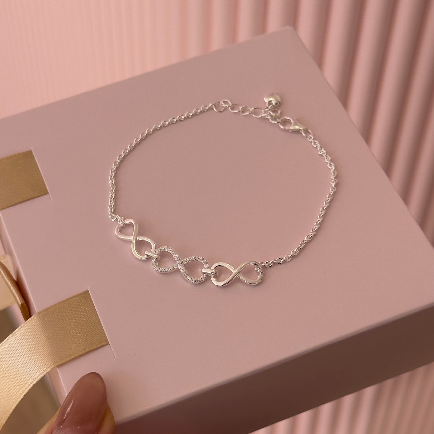 PULSERA INFINITOS PLATA