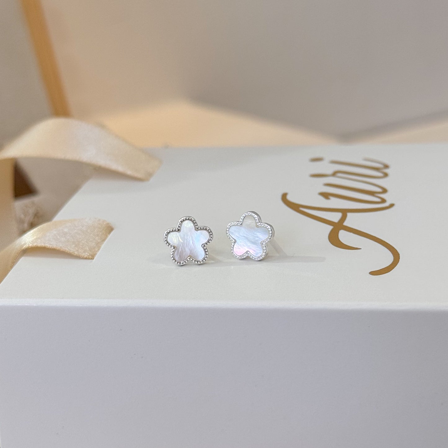 CARAVANAS FLOR NÁCAR