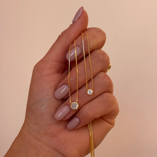 CADENITA PUNTO DE LUZ DORADO 4 y 6 mm