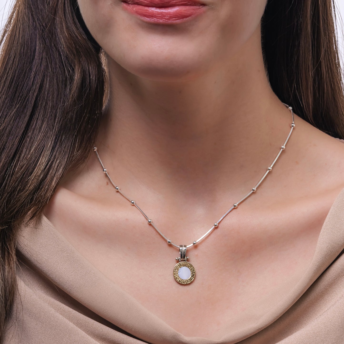 COLLAR ANDRA PLATA