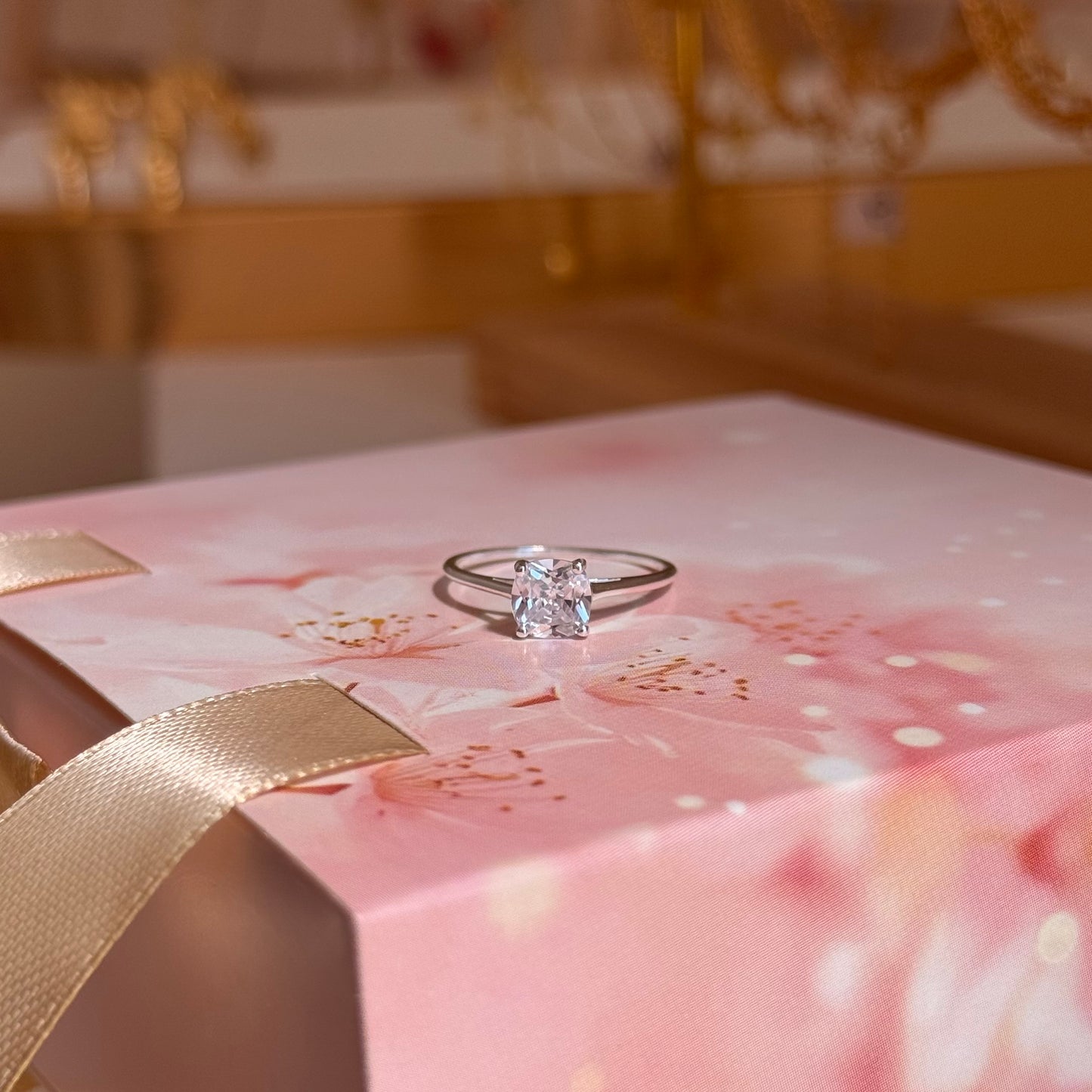 ANILLO CINTILLO DALELIA