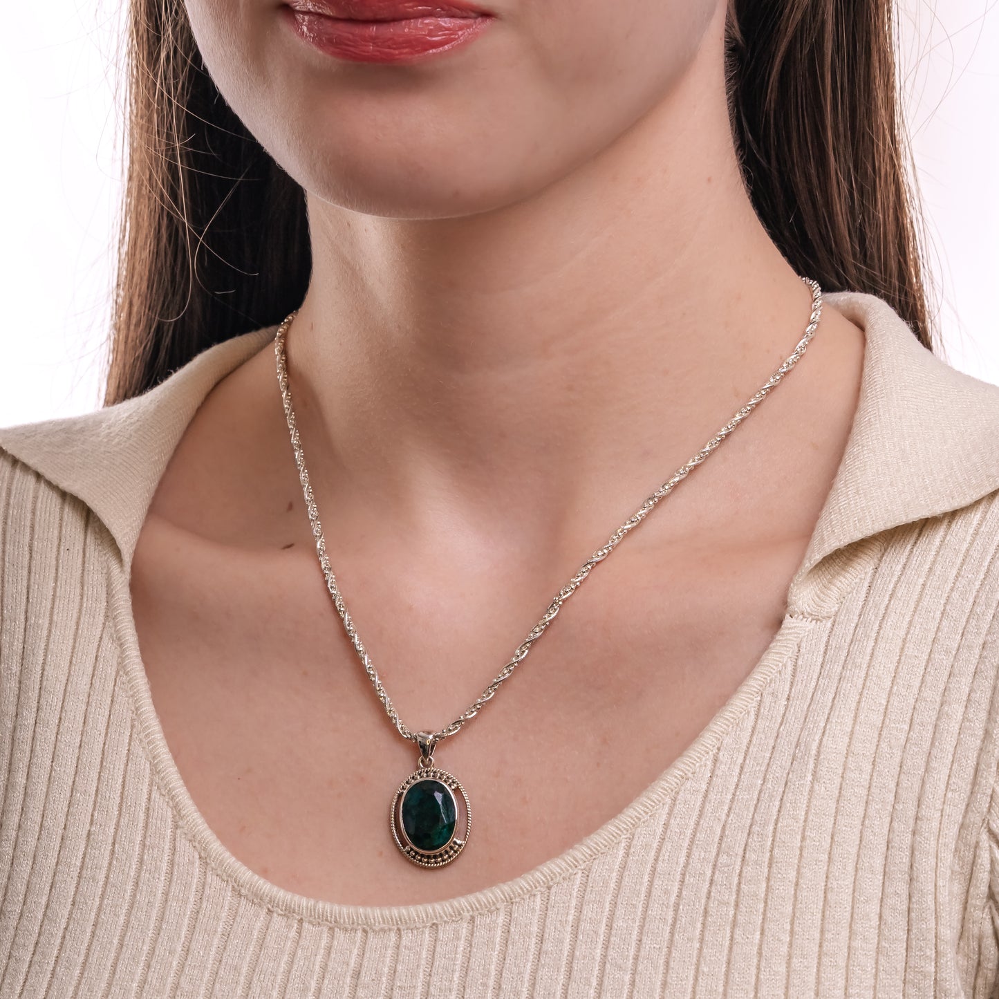 COLLAR NIMRA PLATA