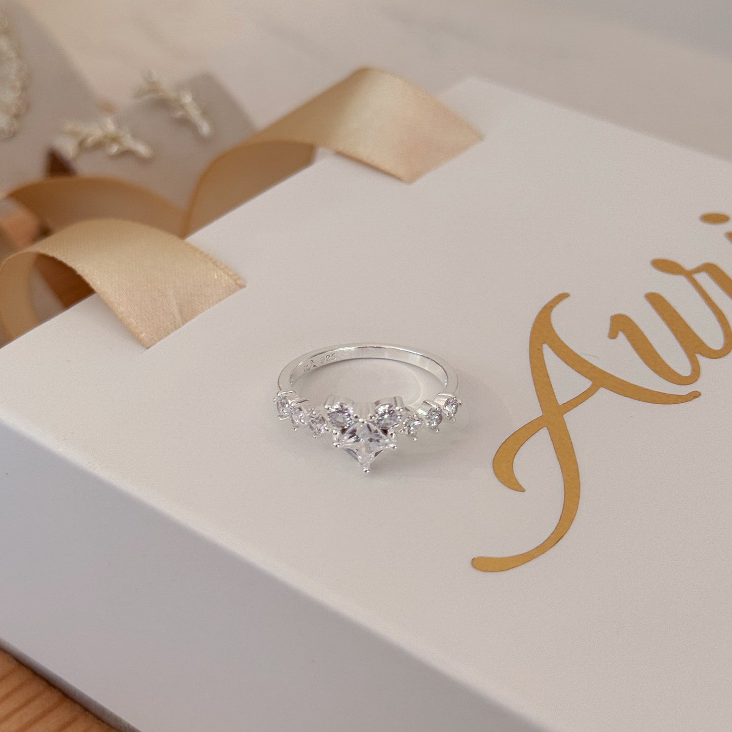ANILLO MILA