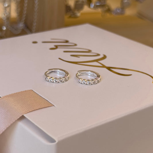 AROS LOLA