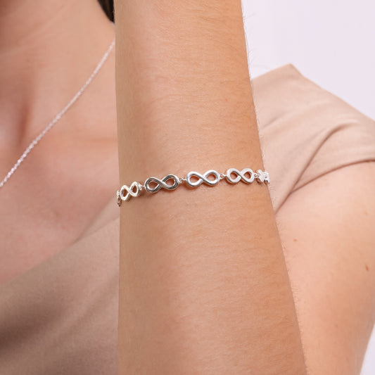 PULSERA INFINITOS PLATA