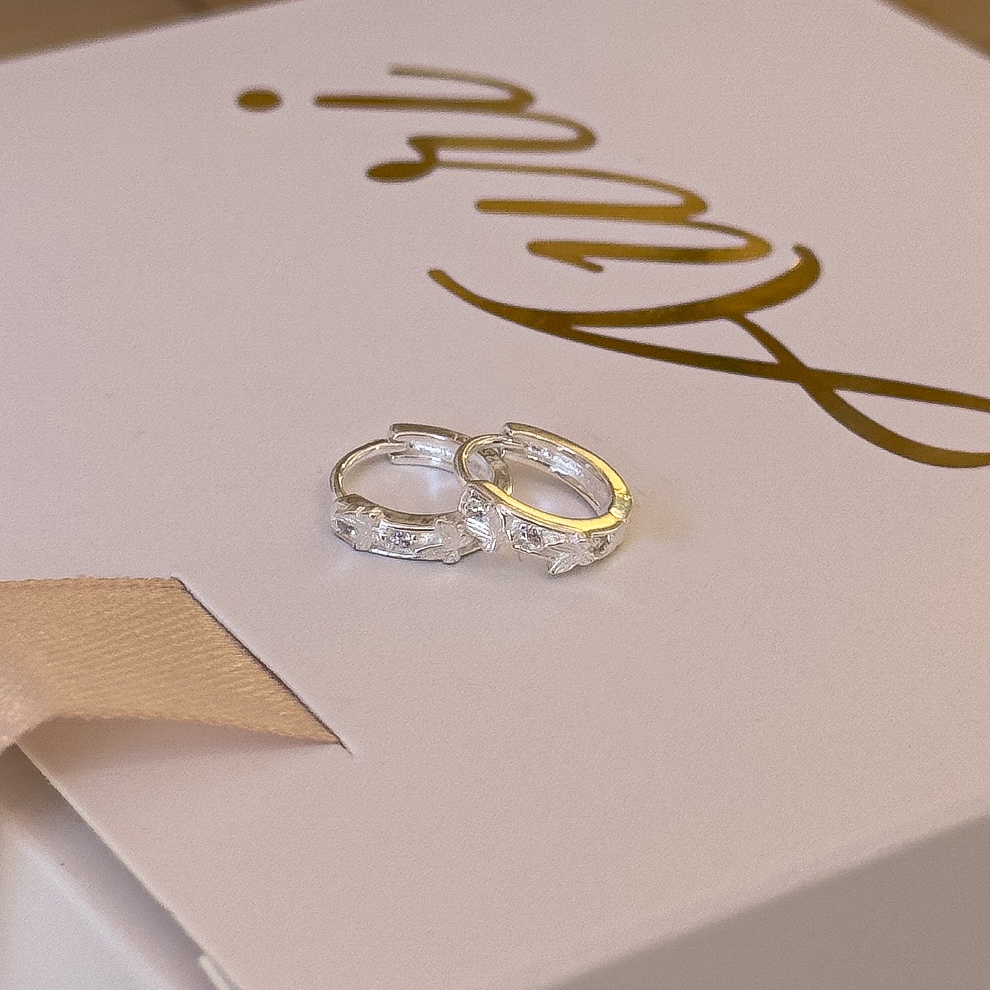 MINI AROS MARIPOSA PLATA