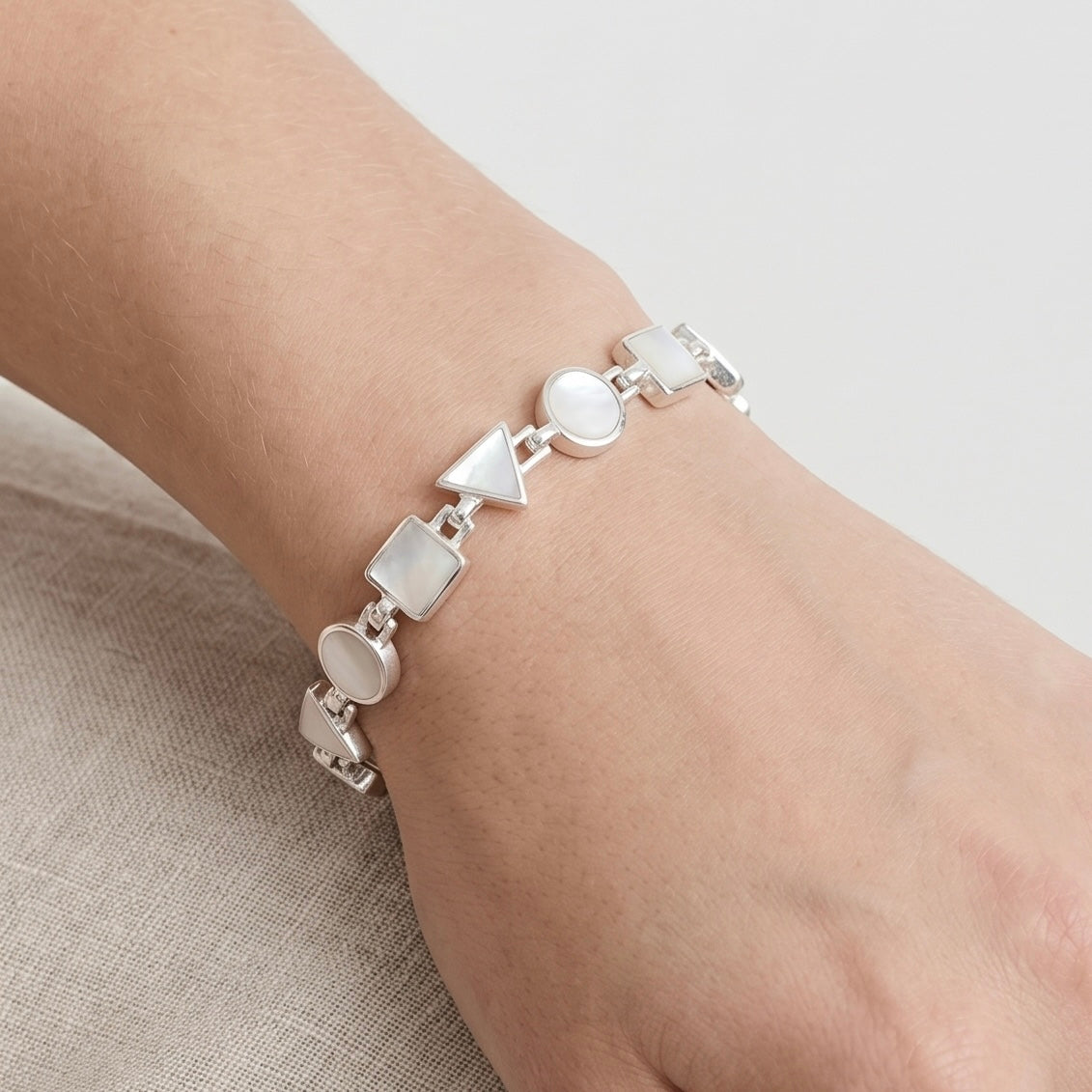 PULSERA NÁCAR SAHA PLATA