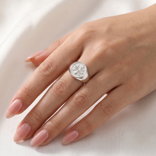 ANILLO FLOR DE LIS PLATA